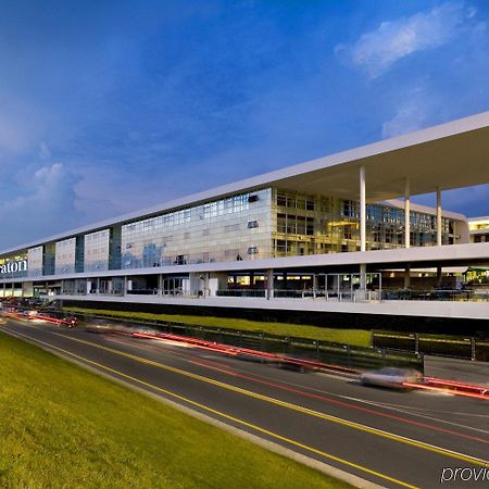 Sheraton Milan Malpensa Airport Hotel & Conference Centre Ferno Esterno foto
