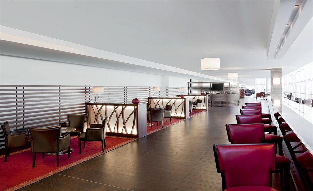 Sheraton Milan Malpensa Airport Hotel & Conference Centre Ferno Esterno foto