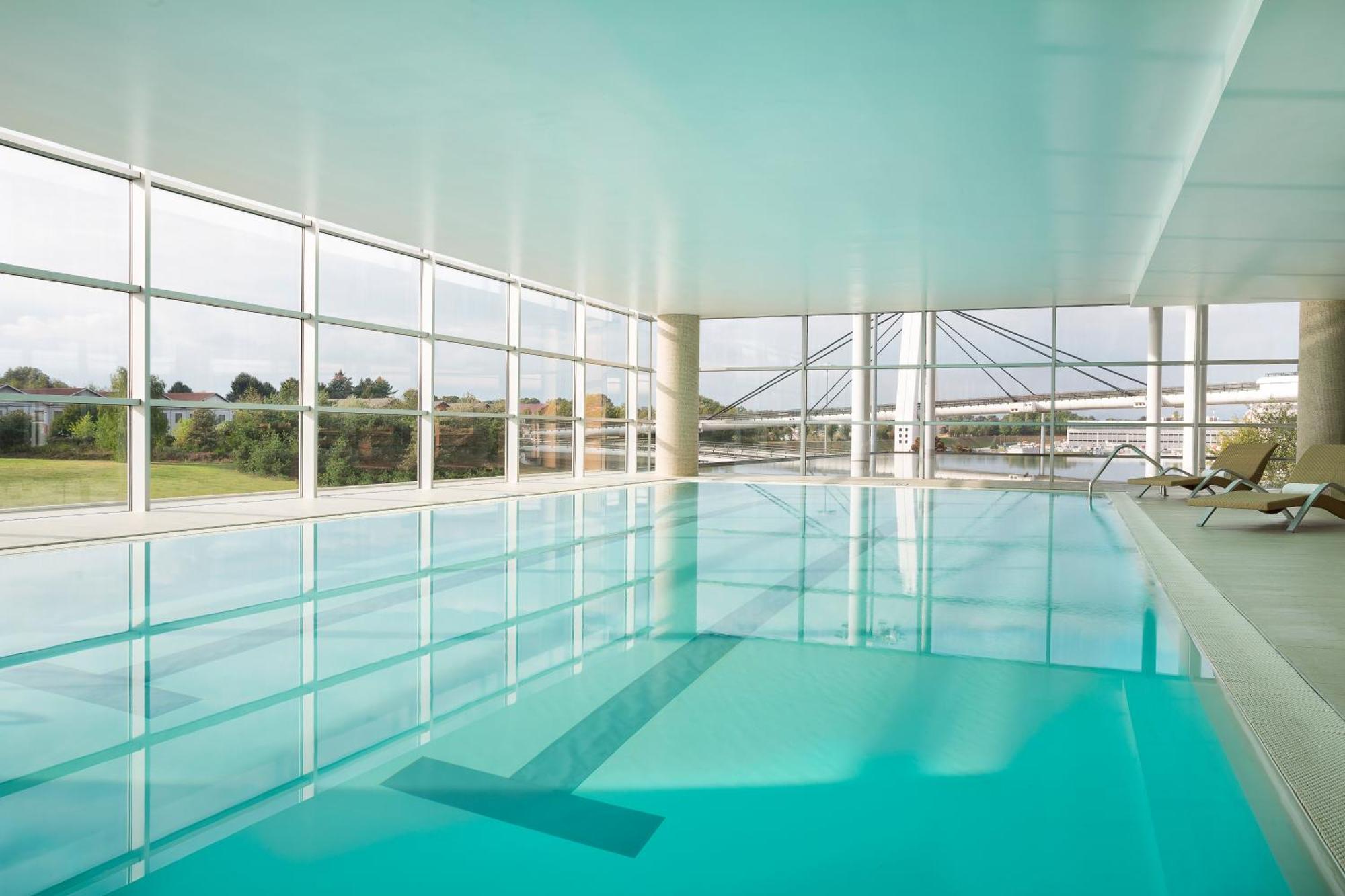 Sheraton Milan Malpensa Airport Hotel & Conference Centre Ferno Esterno foto